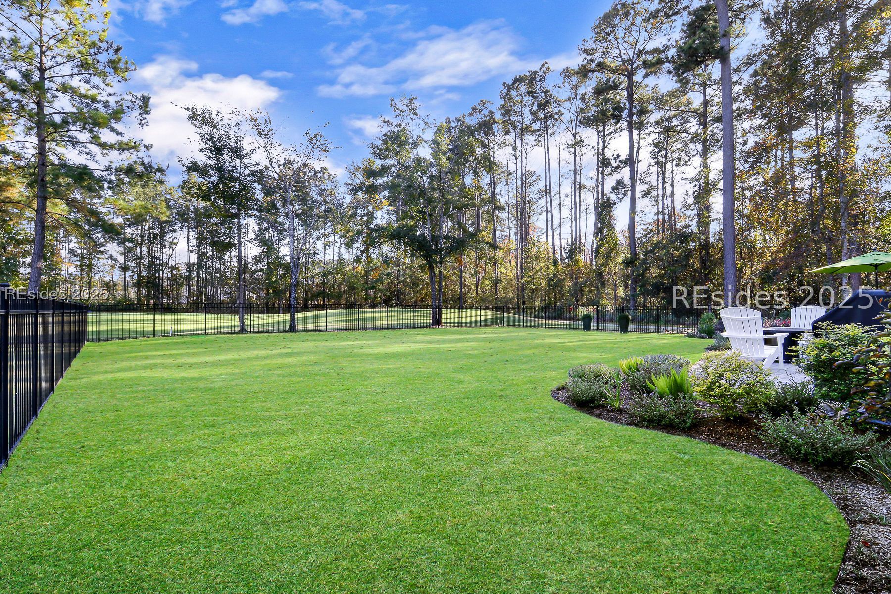 735 Firethorn Lane