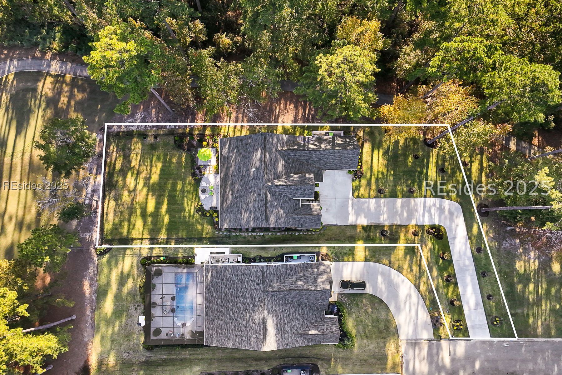 735 Firethorn Lane