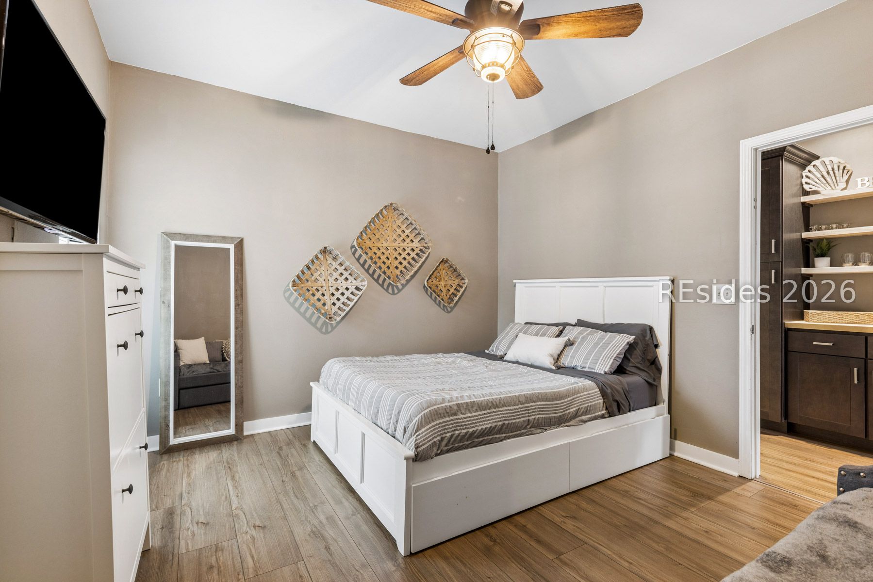 380 Marshland Road Unit: F23