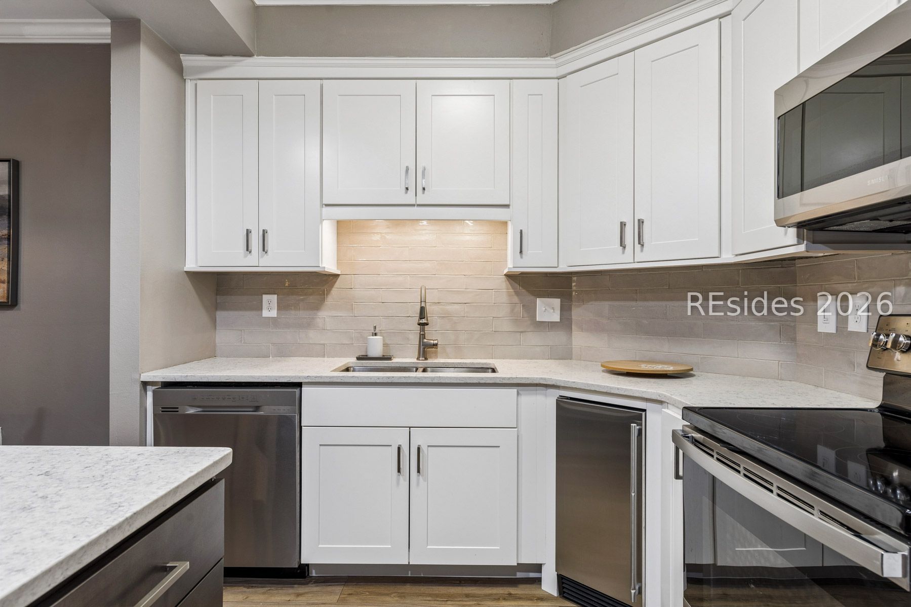 380 Marshland Road Unit: F23