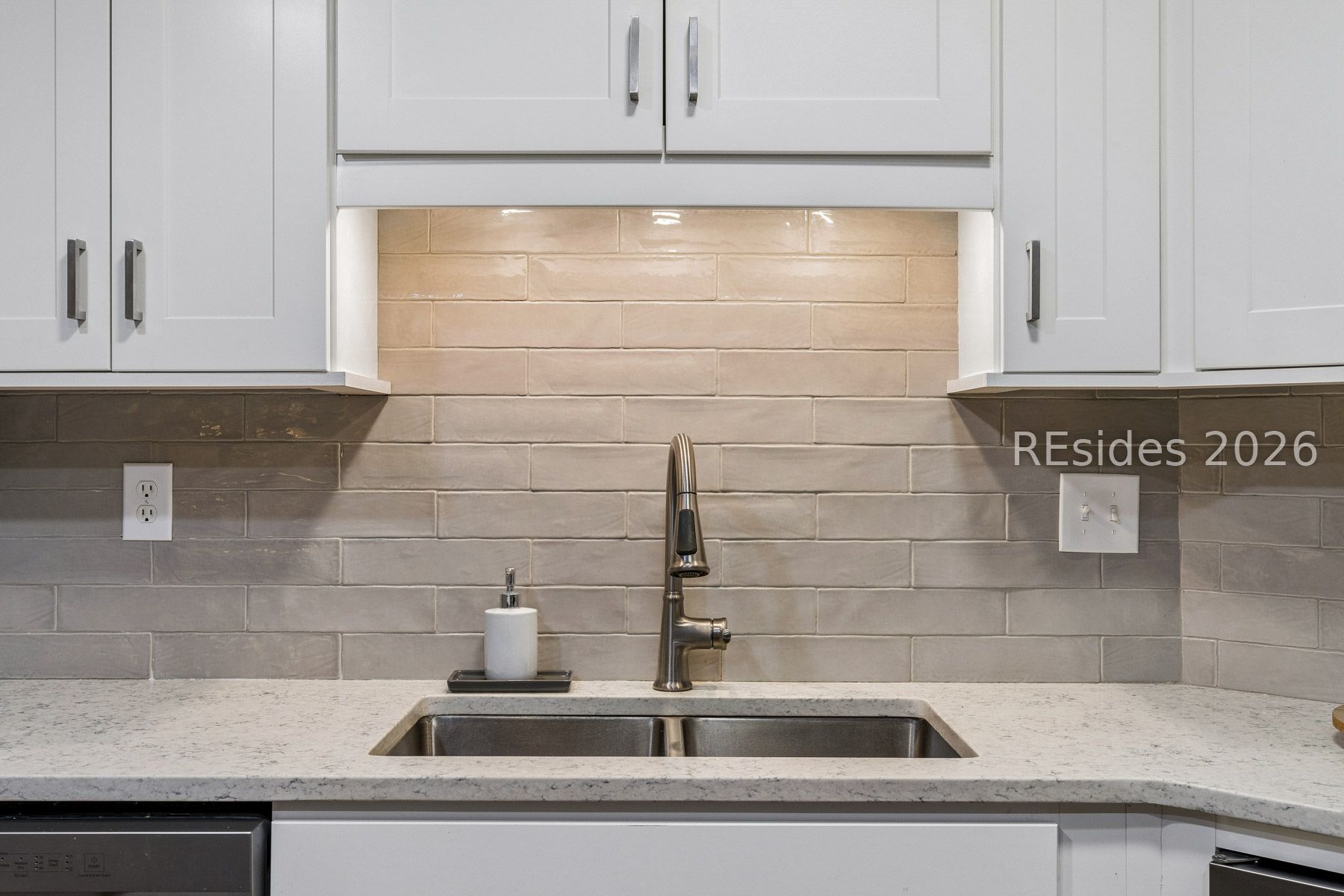 380 Marshland Road Unit: F23