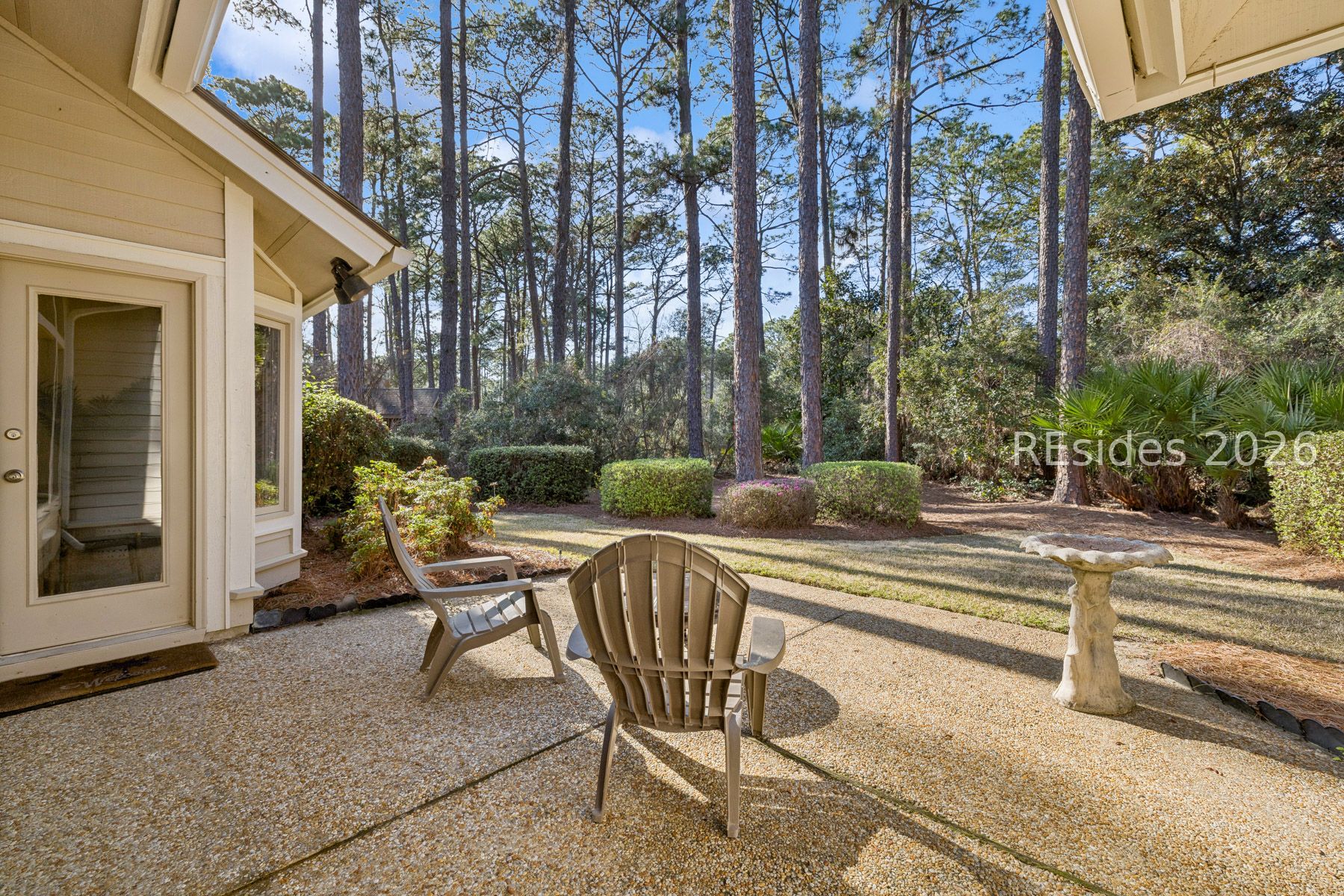 2 Hummingbird Court