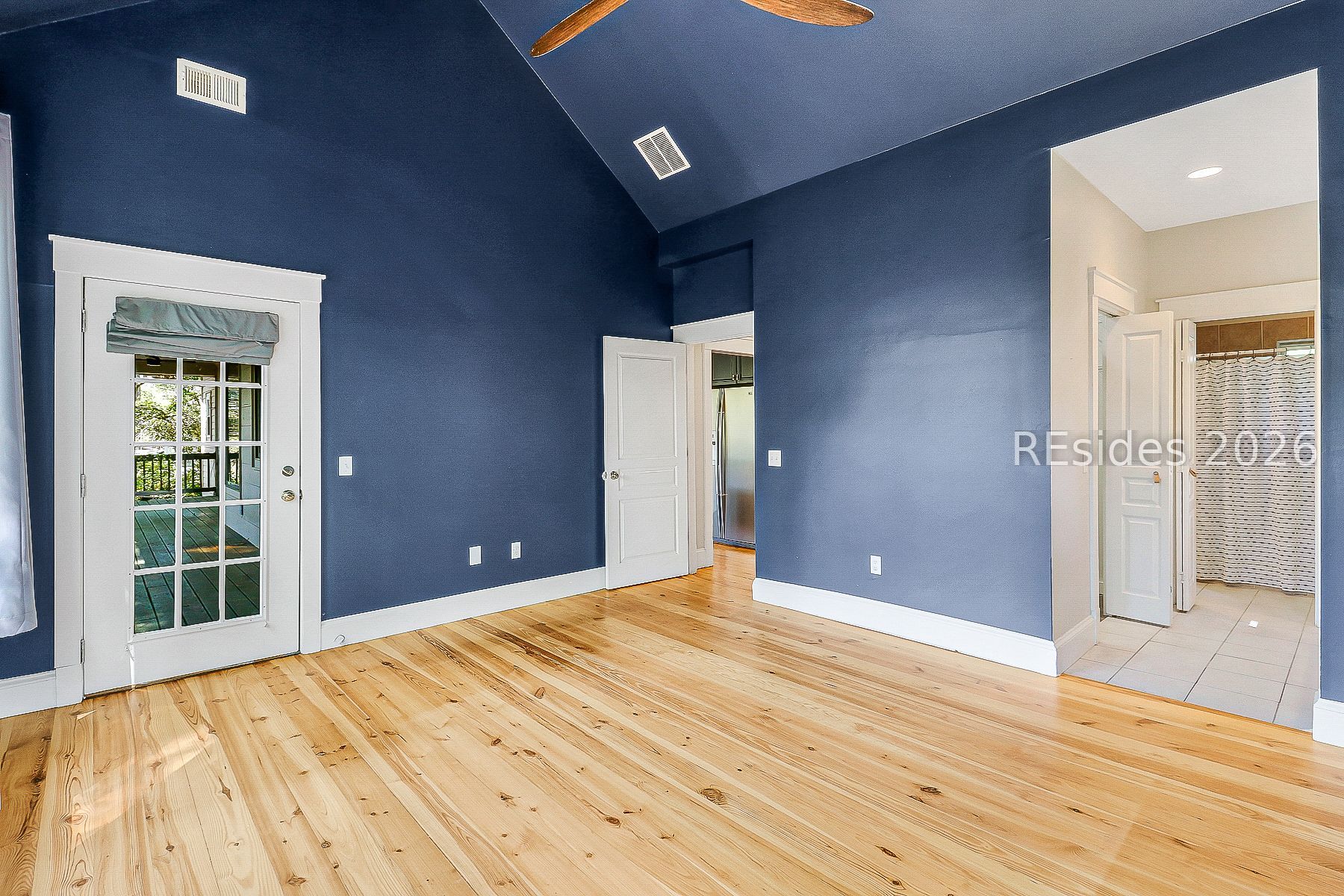 19 Salt Wind Way