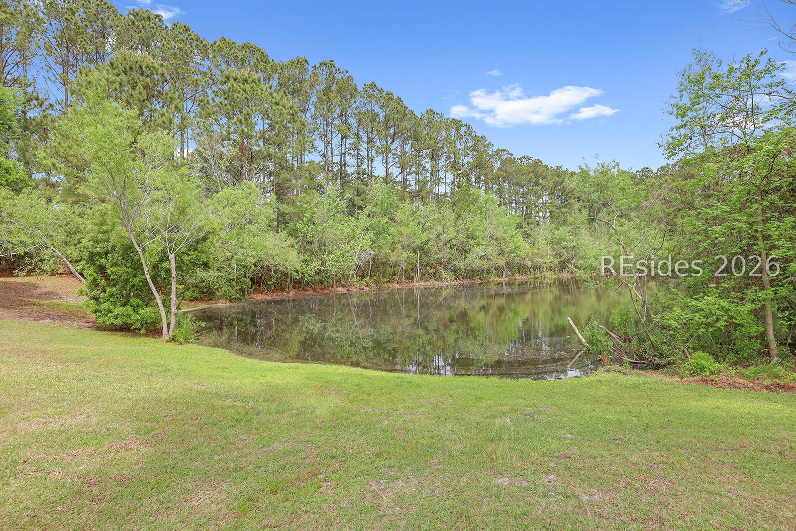 102 Pine Ridge Drive