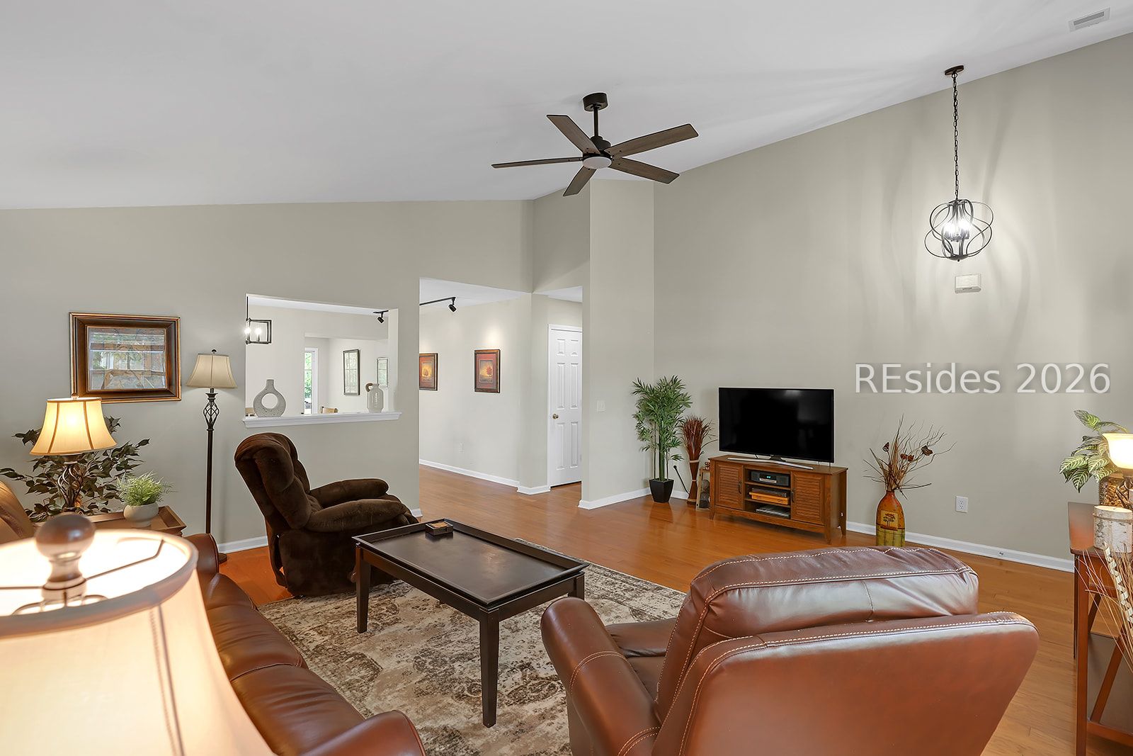 102 Pine Ridge Drive