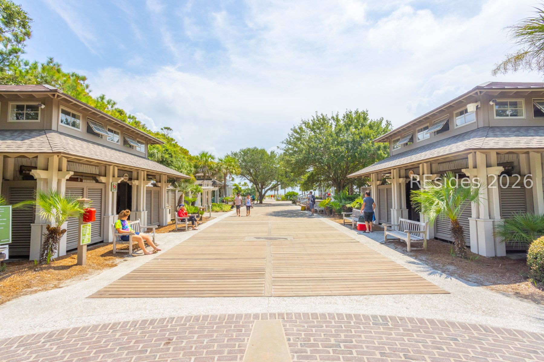 15 S Forest Beach Drive Unit: 3B