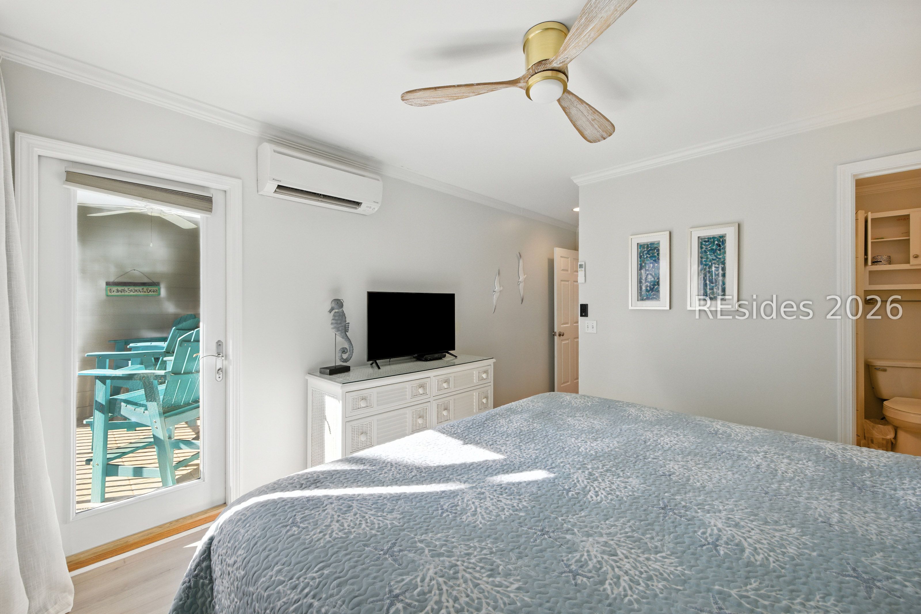 15 S Forest Beach Drive Unit: 3B