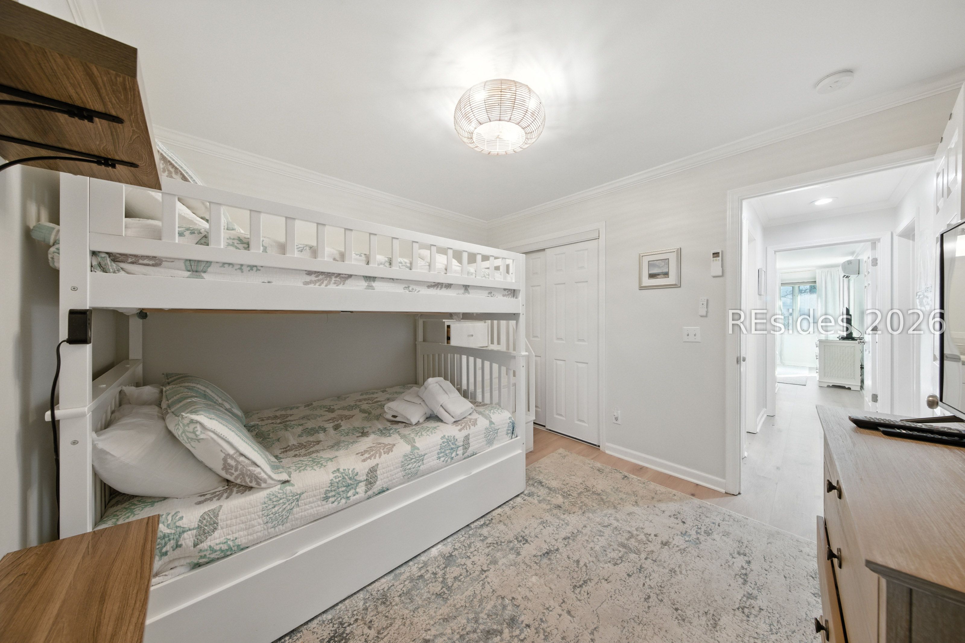 15 S Forest Beach Drive Unit: 3B