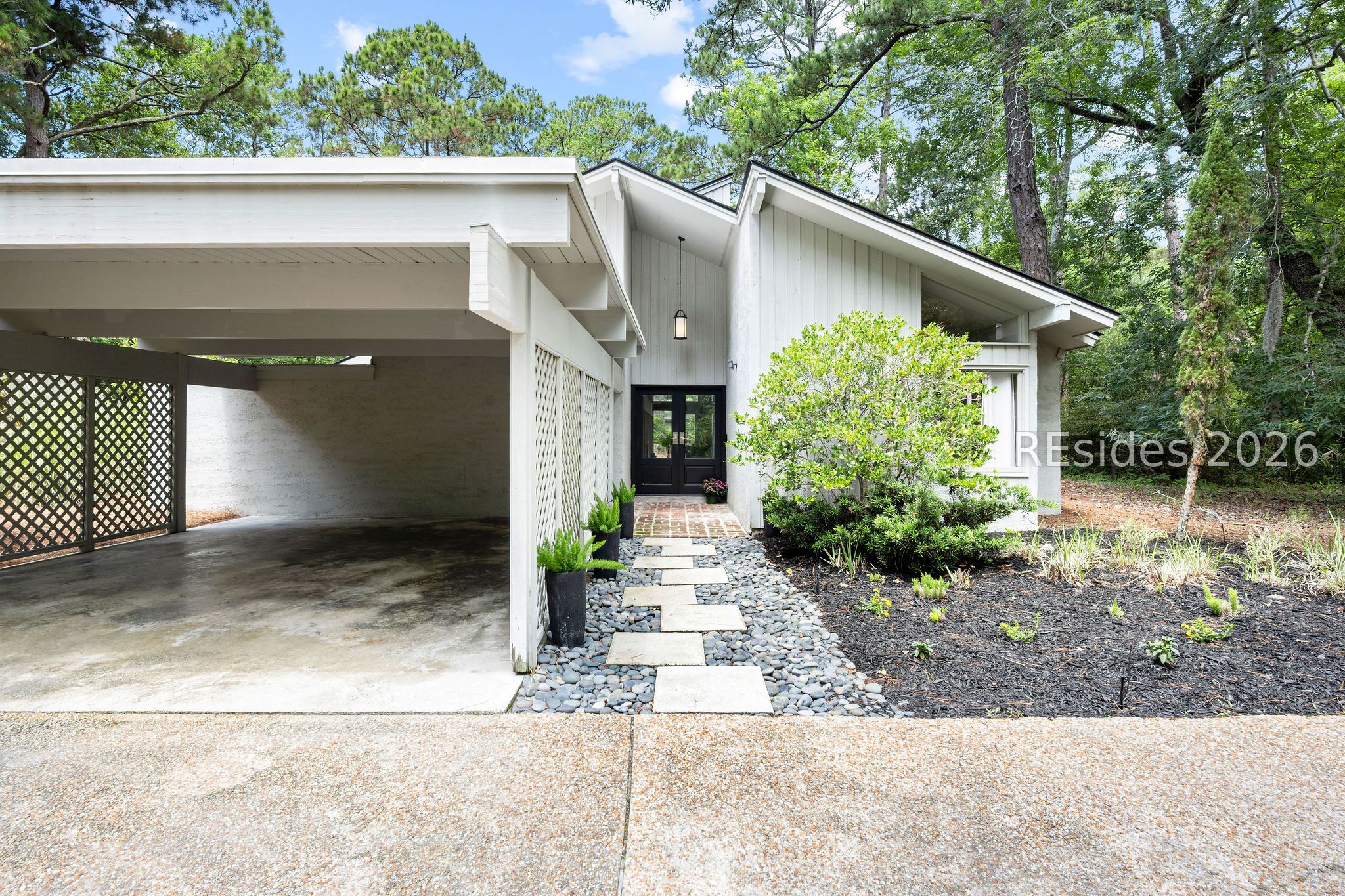 43 Wagon Road