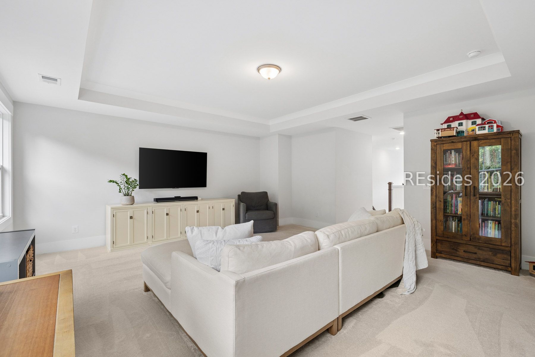 21 Paddocks Boulevard