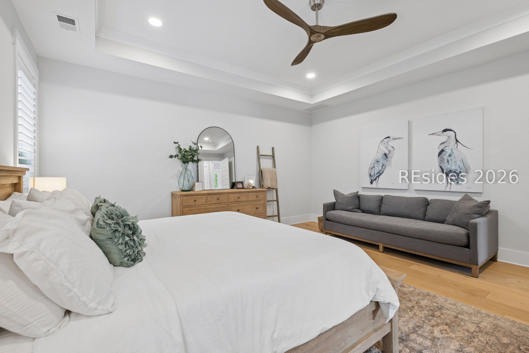 21 Paddocks Boulevard