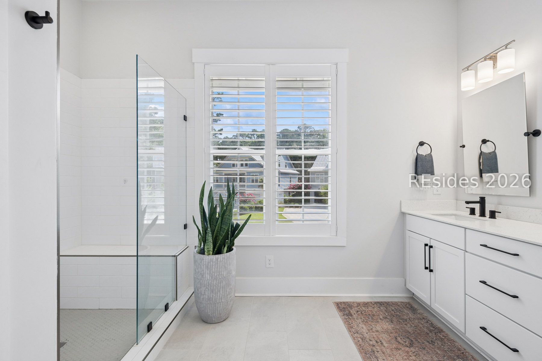 21 Paddocks Boulevard
