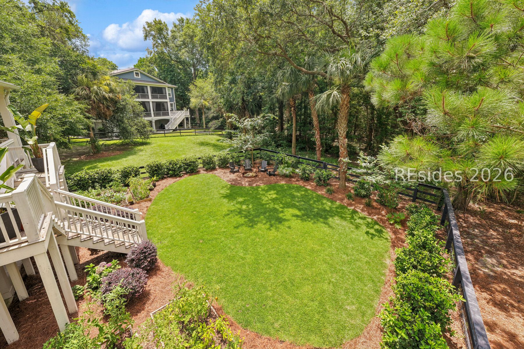 21 Paddocks Boulevard