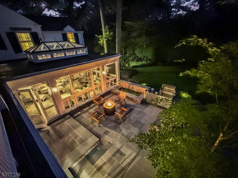 21 Hardwell Rd