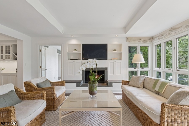 21 Hardwell Rd