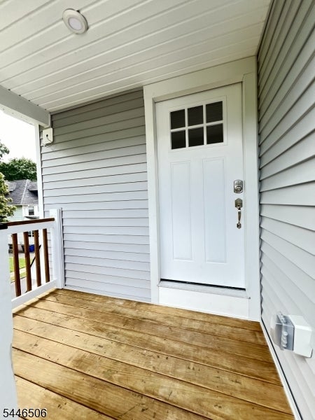 20 Van Dyke Pl 2
