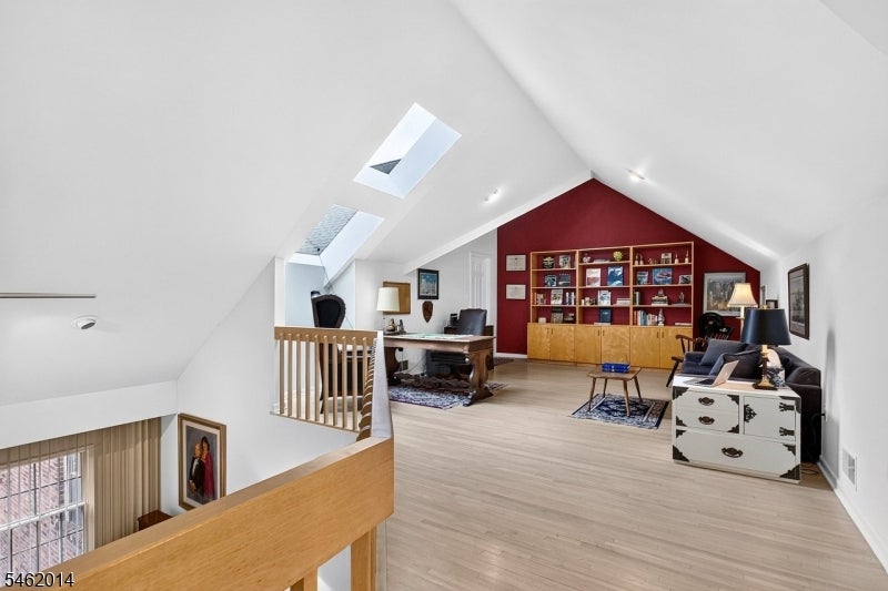 6 Palmer Ct