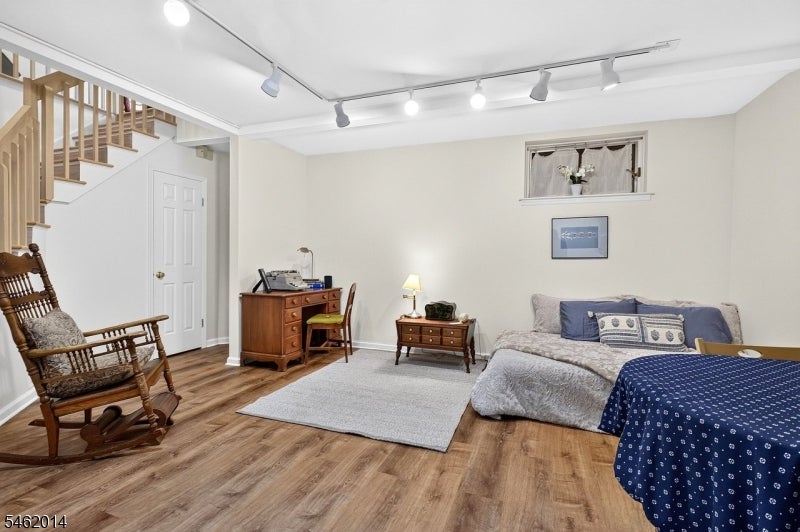6 Palmer Ct