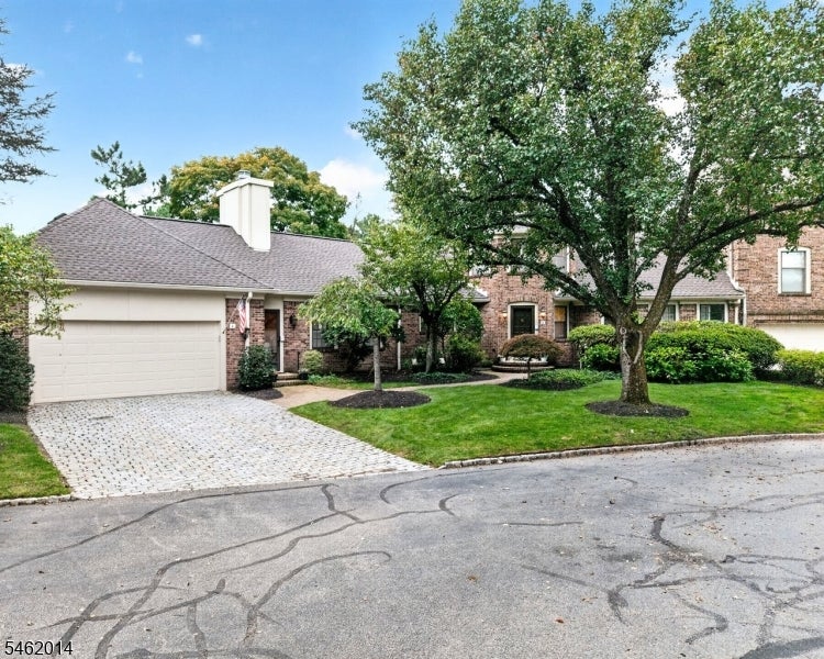 6 Palmer Ct