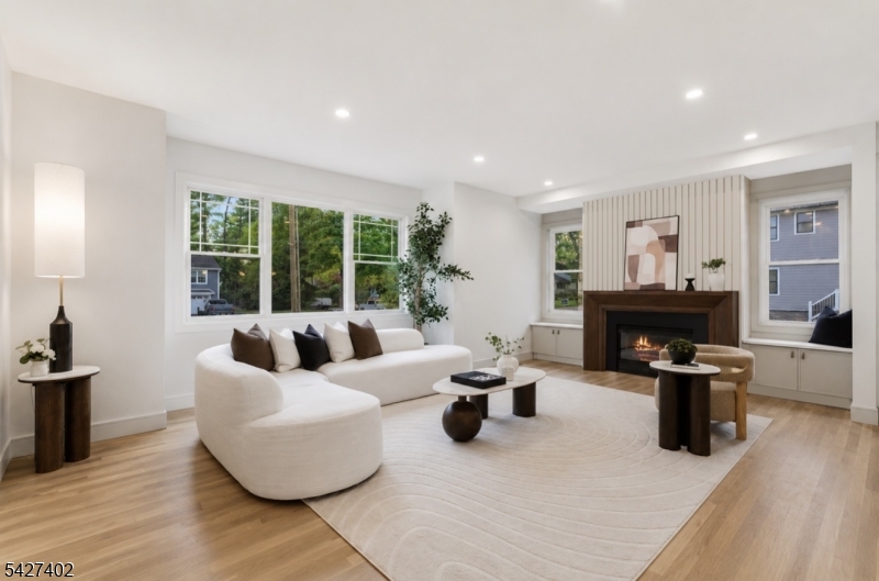 43 Orchard Rd