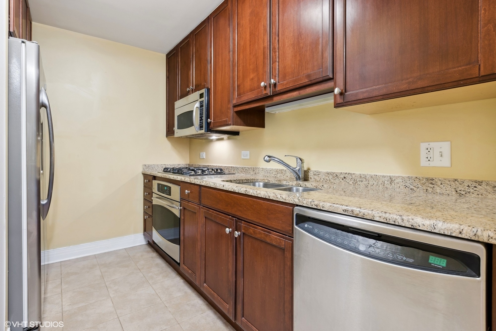 600 N Lake Shore Drive Unit: 1003