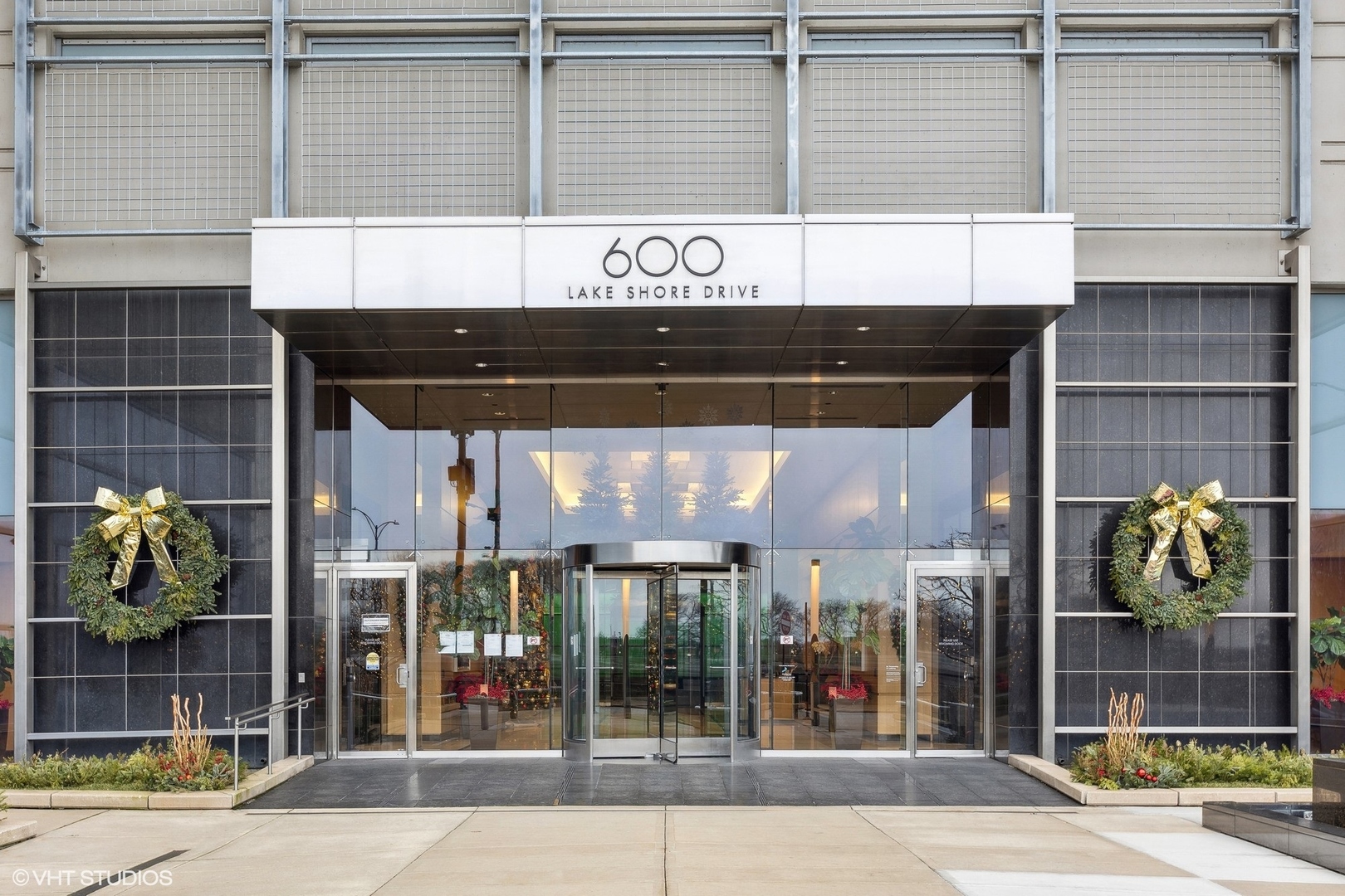 600 N Lake Shore Drive Unit: 1003