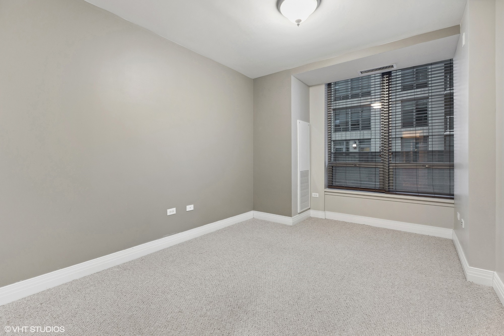 600 N Lake Shore Drive Unit: 1003