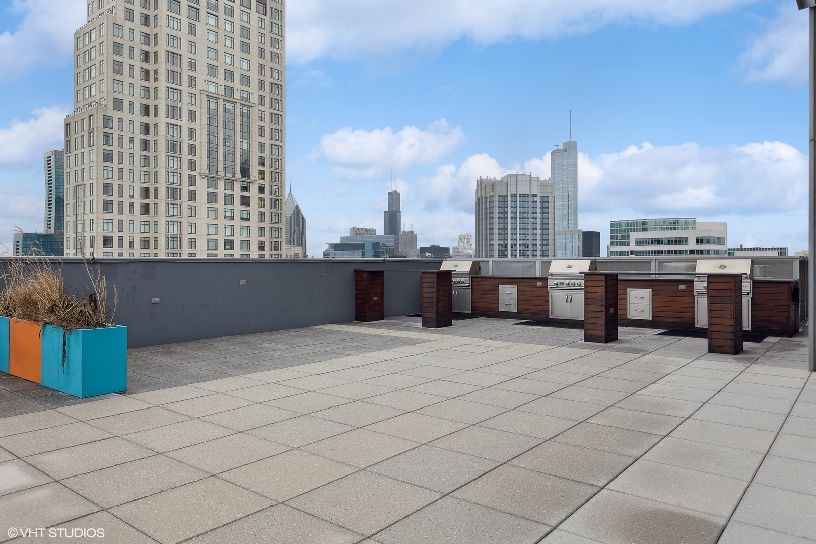 600 N Lake Shore Drive Unit: 1003