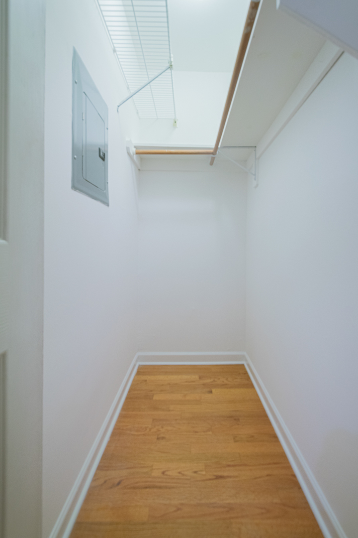 900 W FULLERTON Avenue Unit: 3D