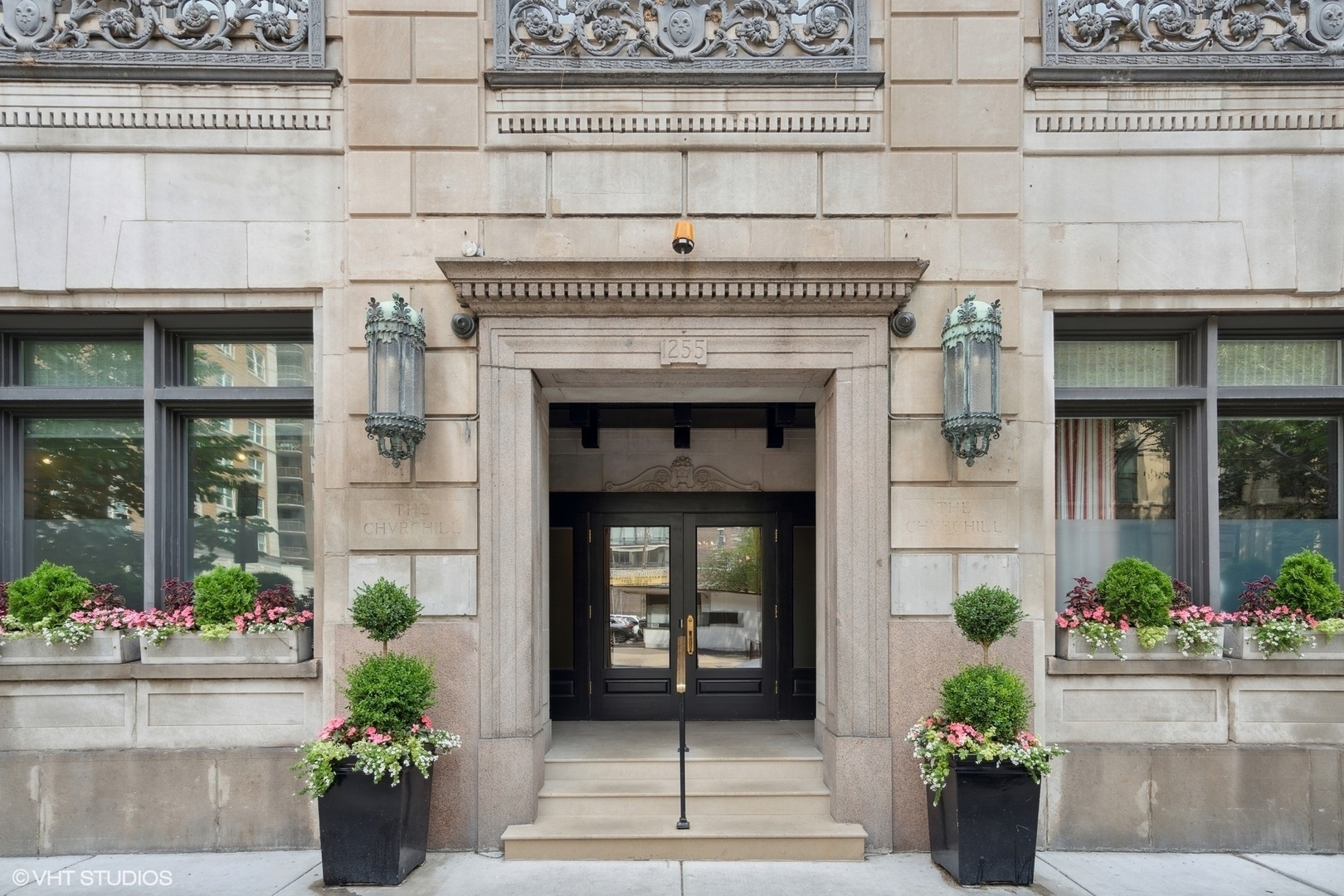 1255 N STATE Parkway Unit: 9J