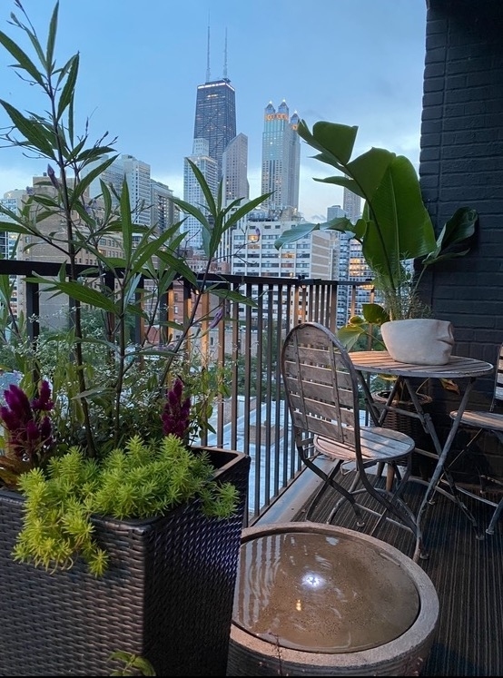 1255 N STATE Parkway Unit: 9J