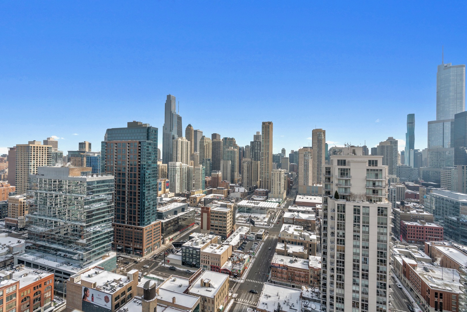 303 W Ohio Street Unit: 2903