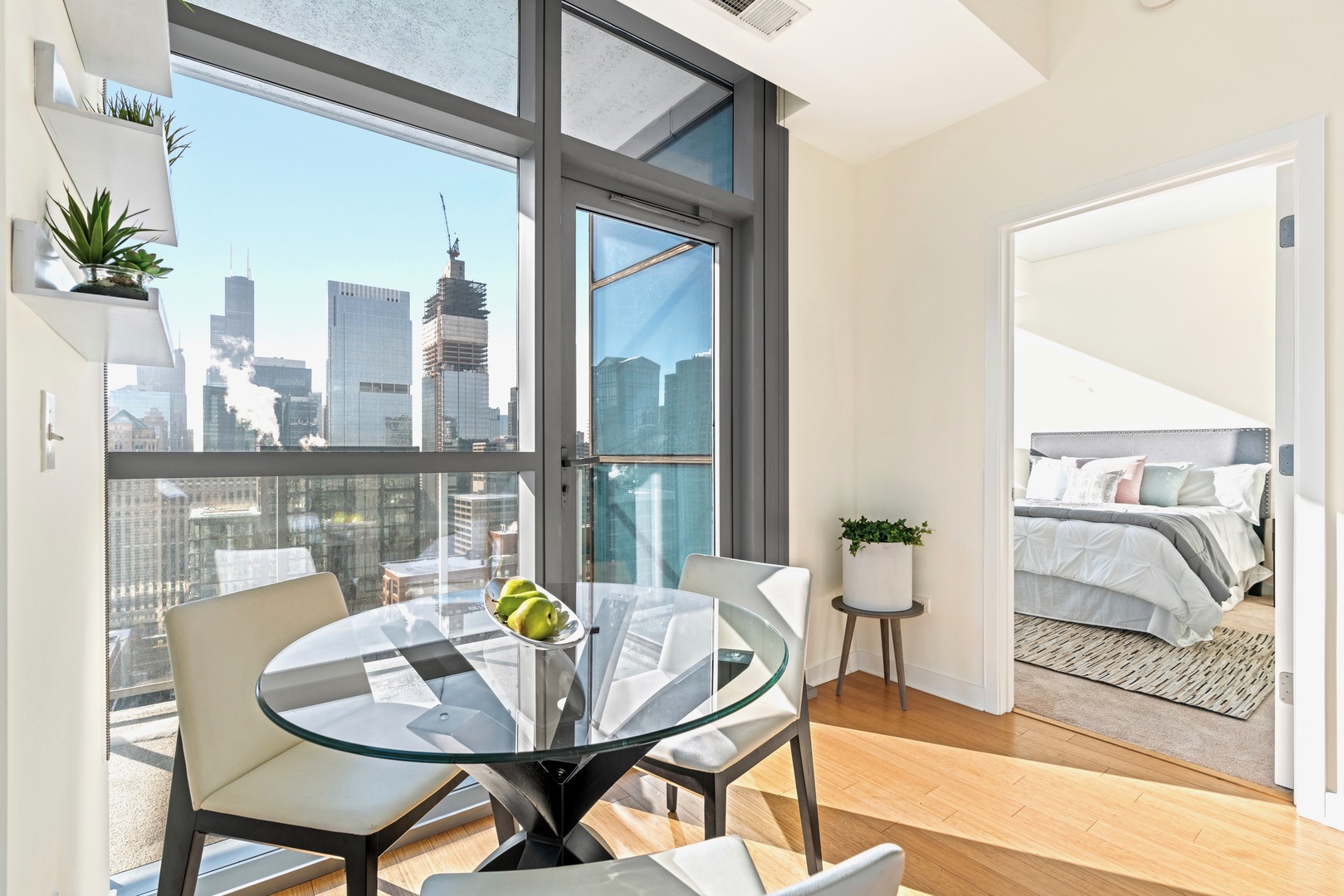 303 W Ohio Street Unit: 2903