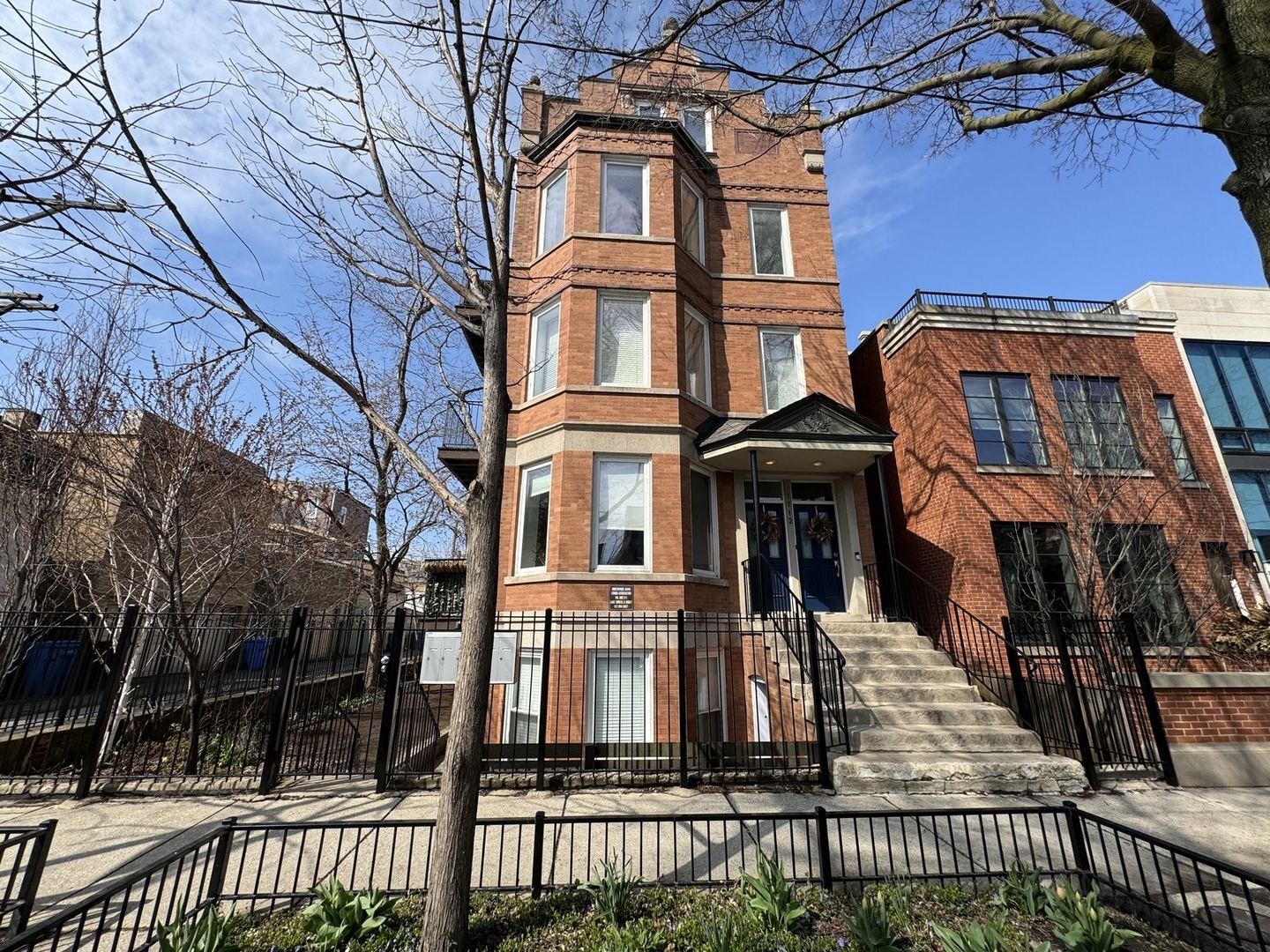 1712 N Wood Street Unit: 3E