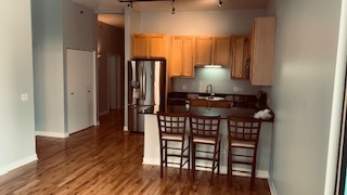 910 W Madison Street Unit: 709