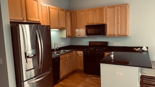 910 W Madison Street Unit: 709