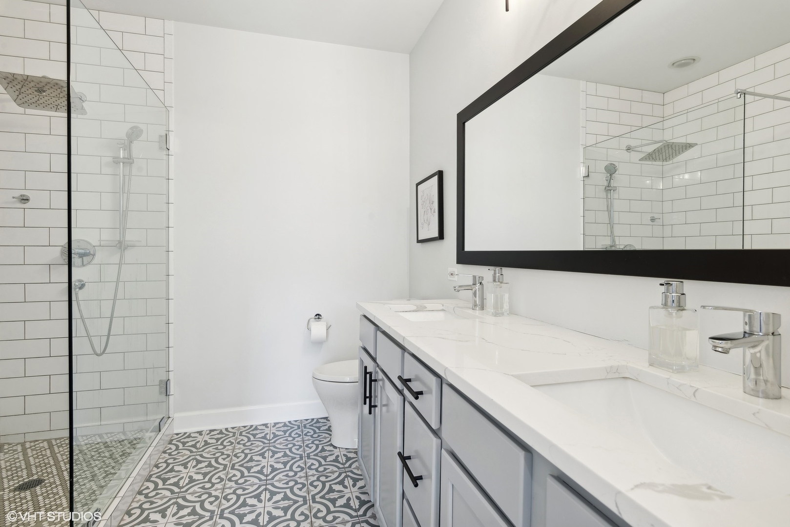 560 W Fulton Street Unit: 506