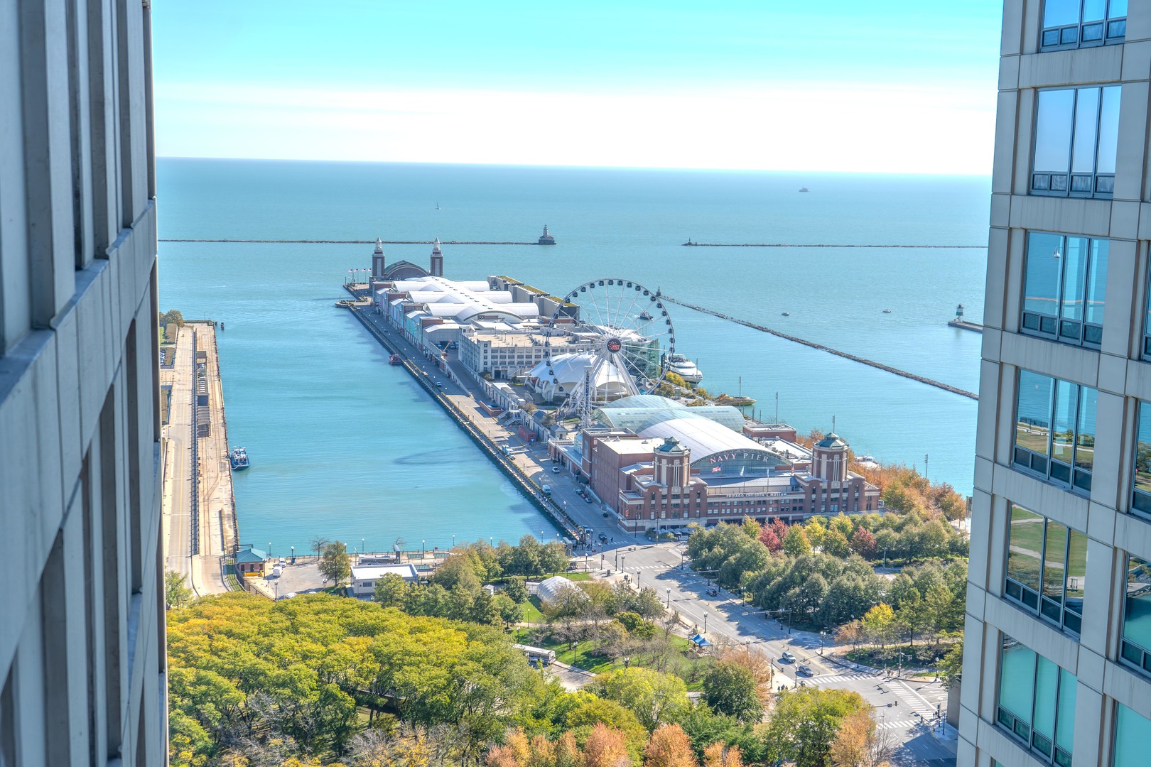 600 N Lake Shore Drive Unit: 3703