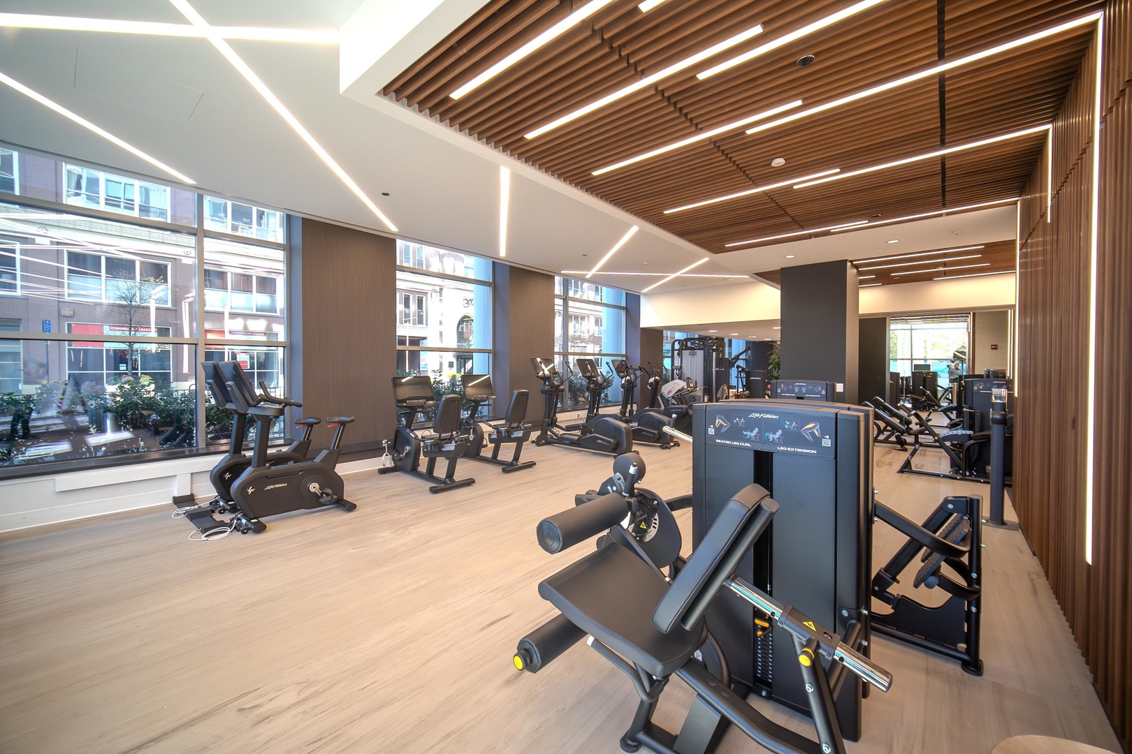 600 N Lake Shore Drive Unit: 3703