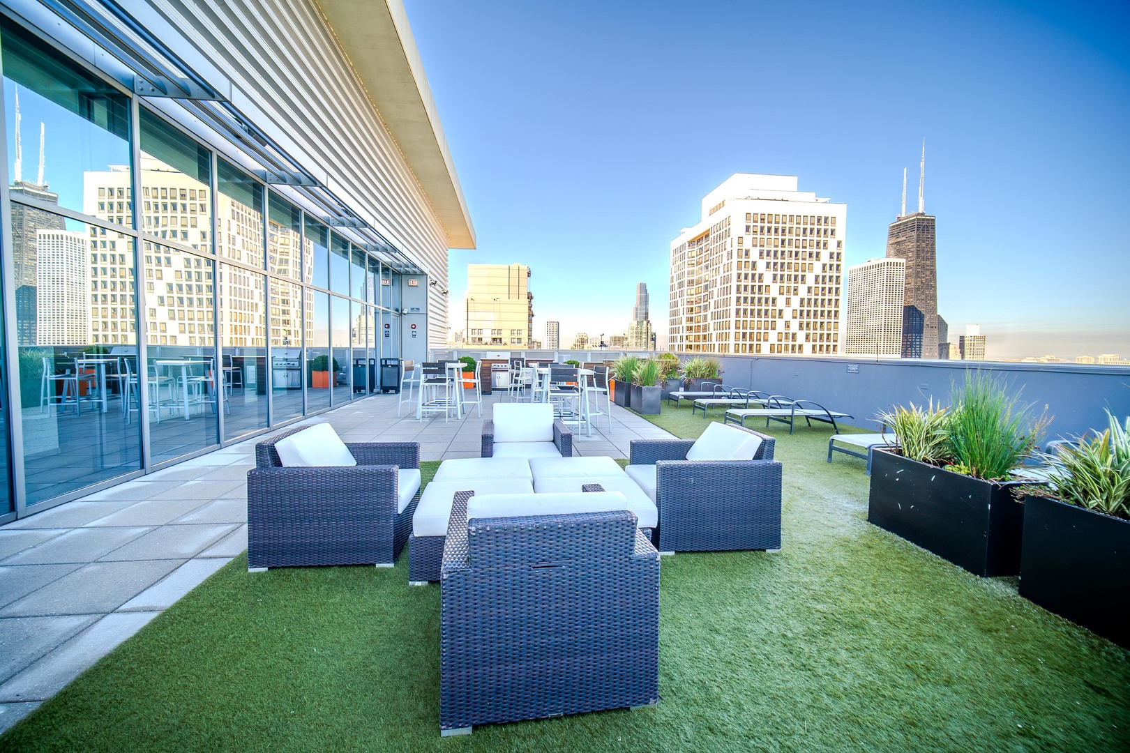 600 N Lake Shore Drive Unit: 3703