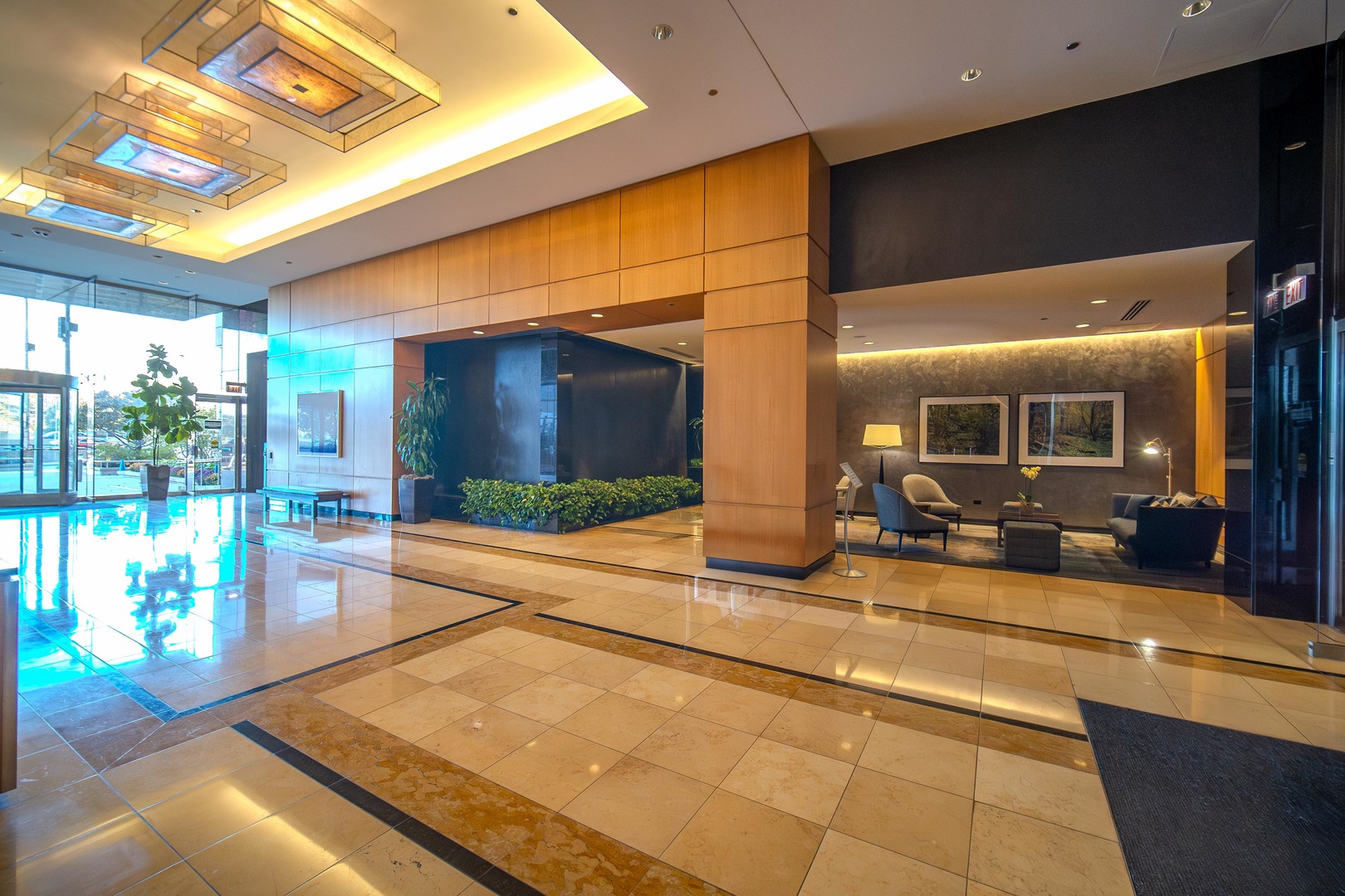 600 N Lake Shore Drive Unit: 3703