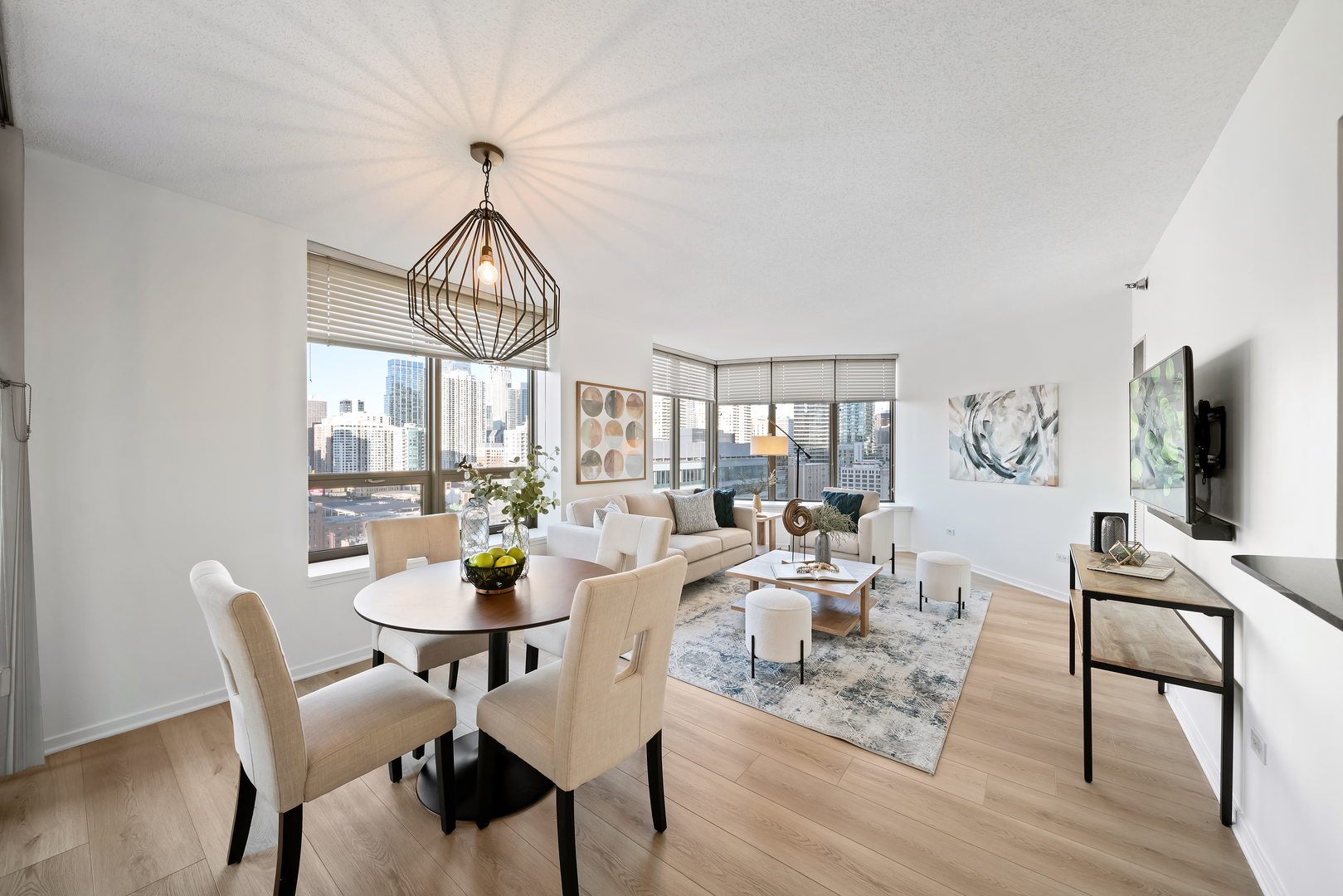 400 N LASALLE Street Unit: 1601