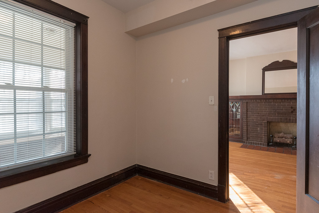 1440 W ADDISON Street Unit: 2