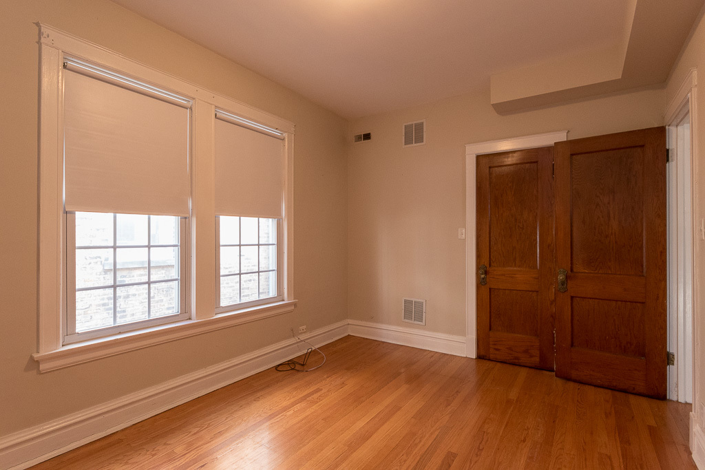 1440 W ADDISON Street Unit: 2