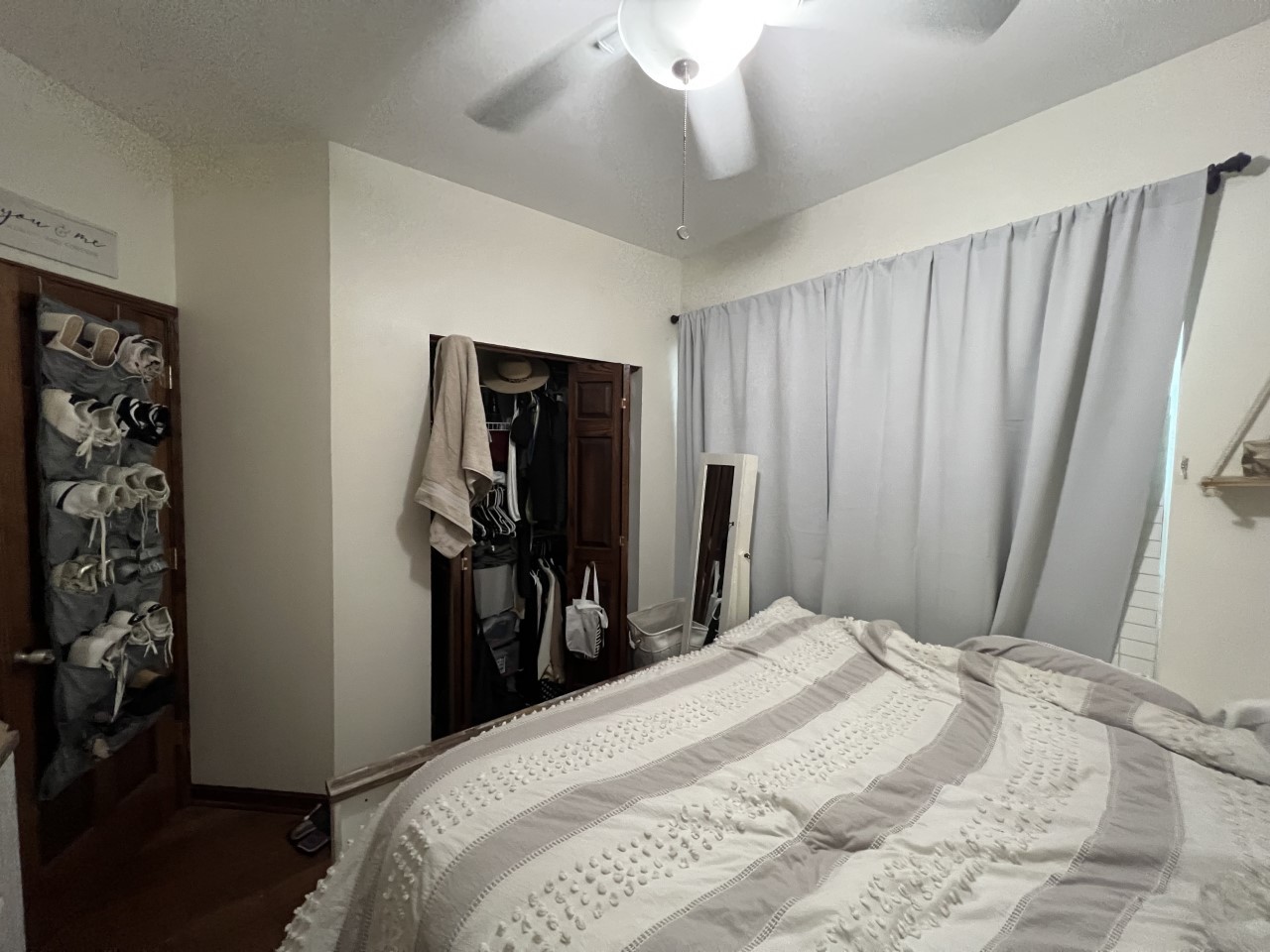 3327 N Hamilton Avenue Unit: 2R