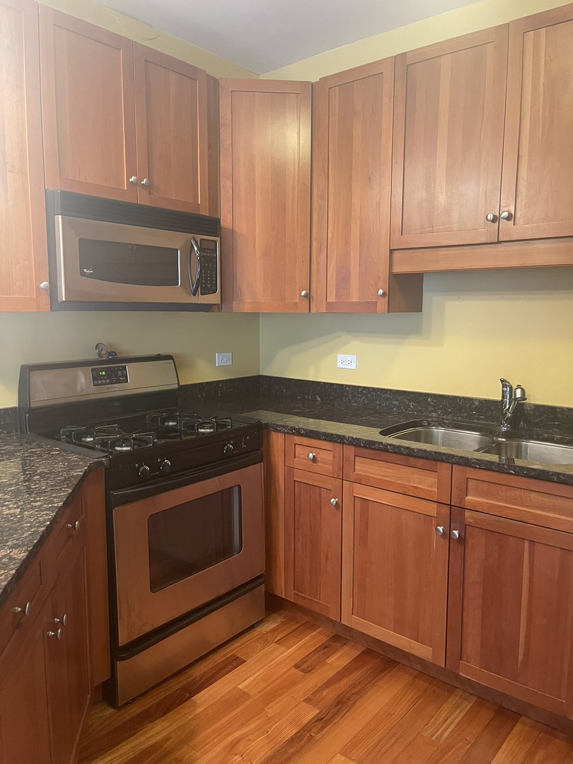 1101 S State Street Unit: 2104
