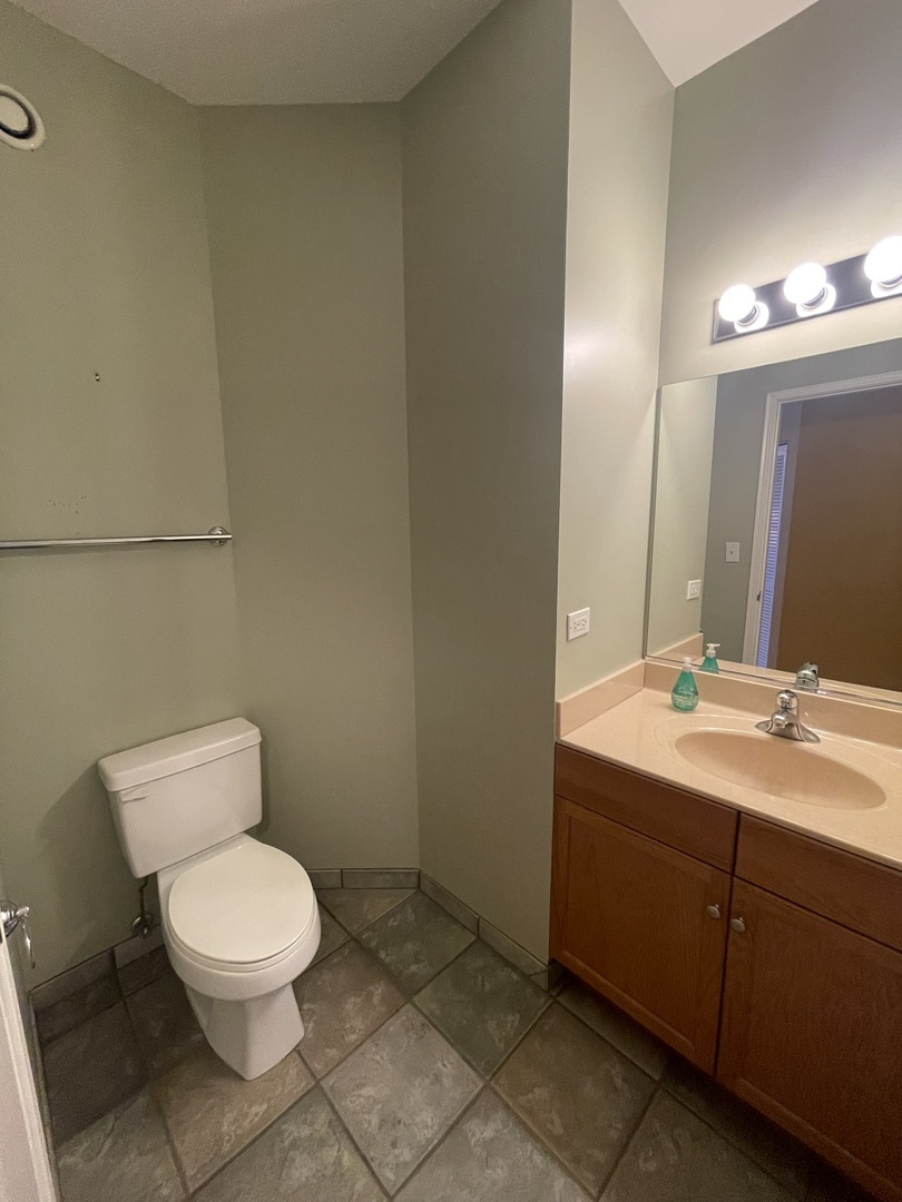 1101 S State Street Unit: 2104