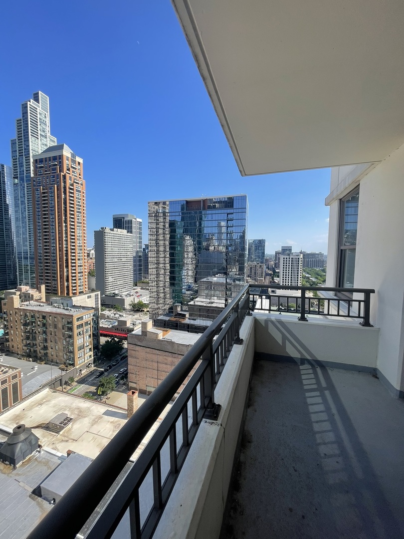 1101 S State Street Unit: 2104