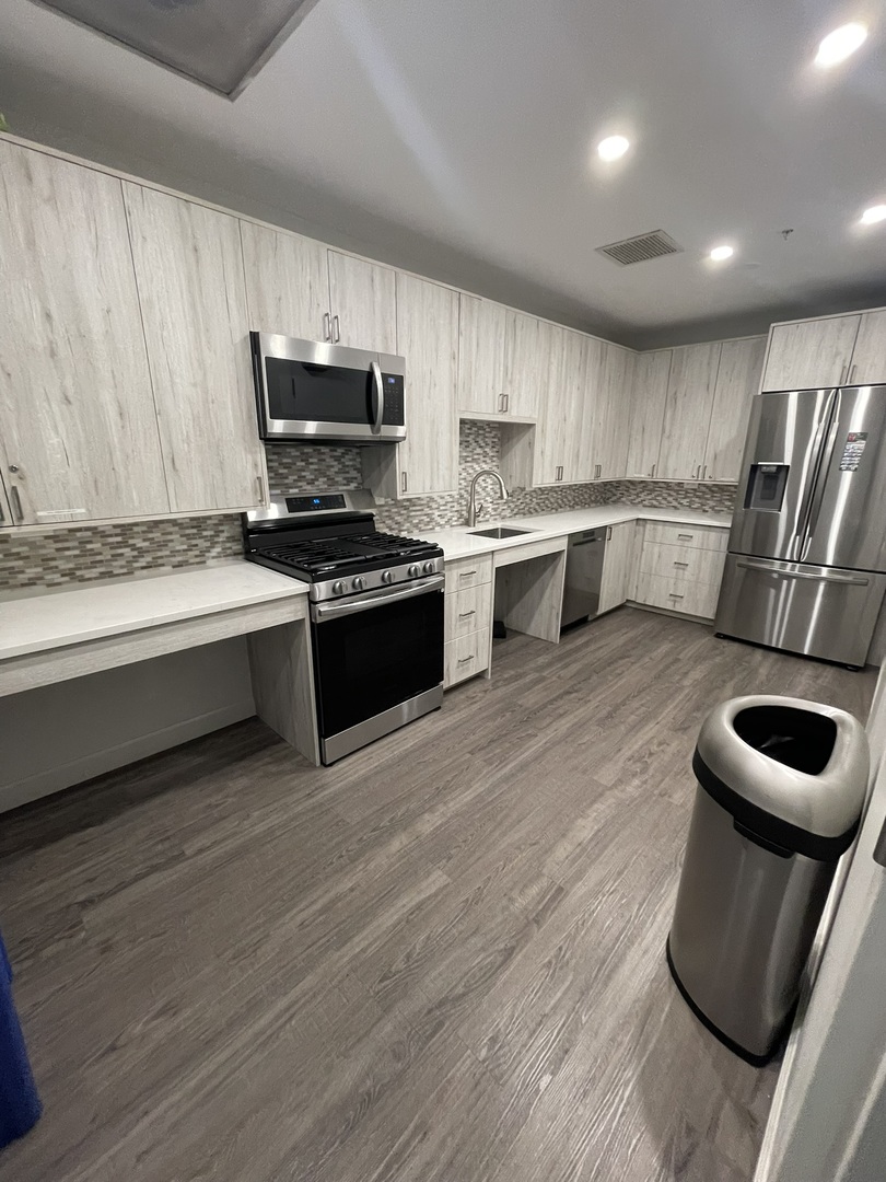 1101 S State Street Unit: 2104