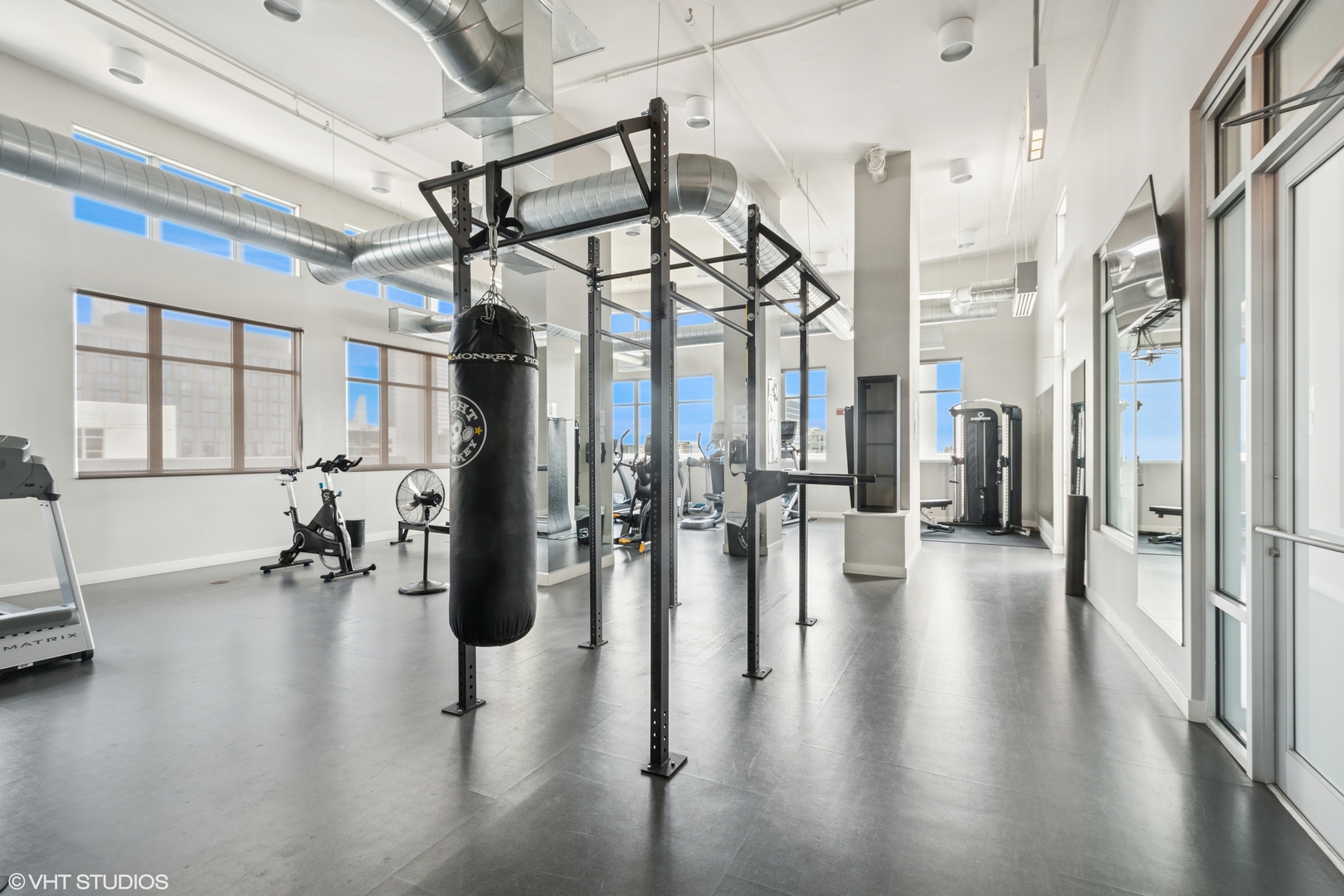 901 W Madison Street Unit: 415